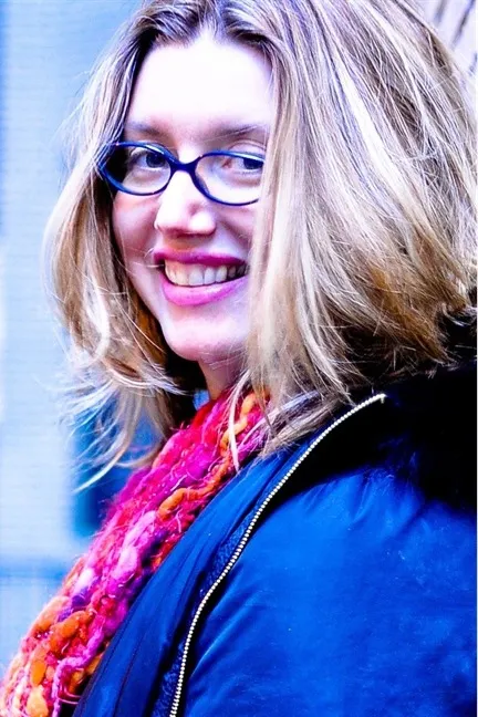 Léna Roy | Authors | Macmillan