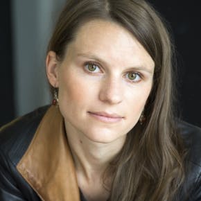 Image of Jessi Jezewska Stevens