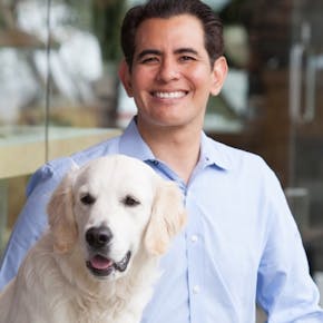 Image of Dr. Oscar Chavez