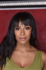 Nicolette Robinson | Authors | Macmillan