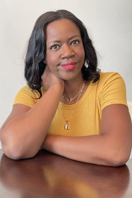 Tittle- Yasmin Angoe