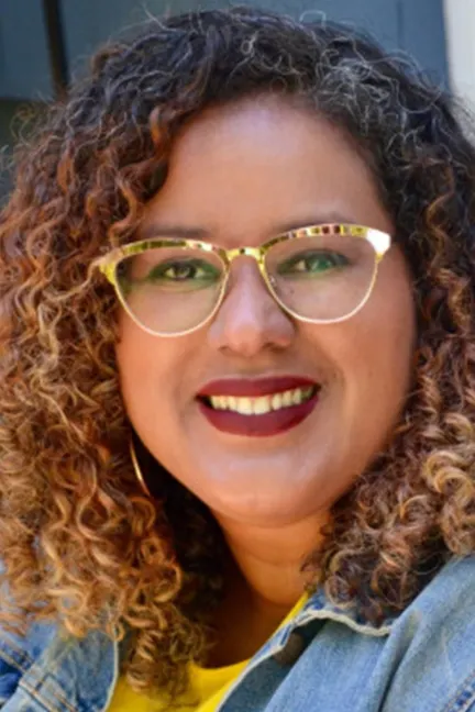 Tittle- Adriana Herrera