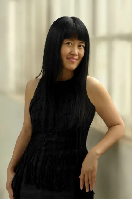 Chun Yu | Authors | Macmillan